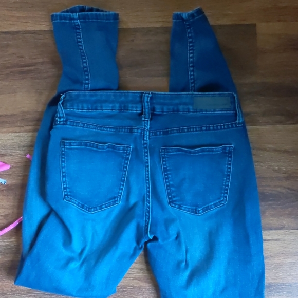 EUC Calvin Klein Jeans Ultimate Skinny - Picture 3 of 4